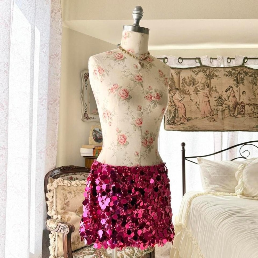 sequin mini skirt hot pink cherry mellow size large‎